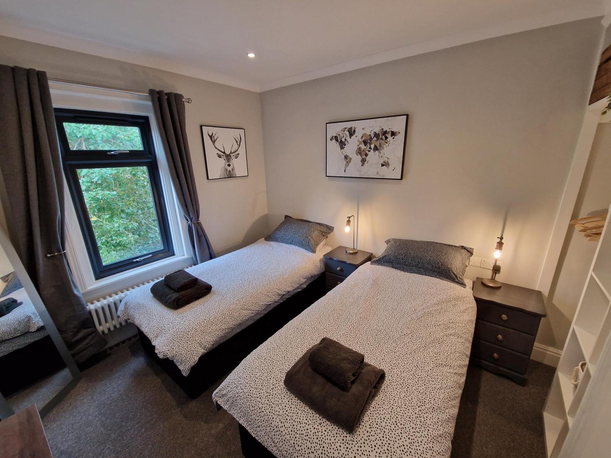 Newly Renovated 2-Bed Bungalow Bath Kültér fotó